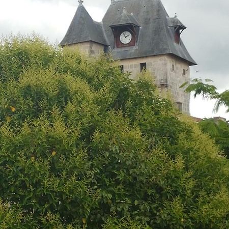 La Laverie Saint-Jean-dʼAngély المظهر الخارجي الصورة