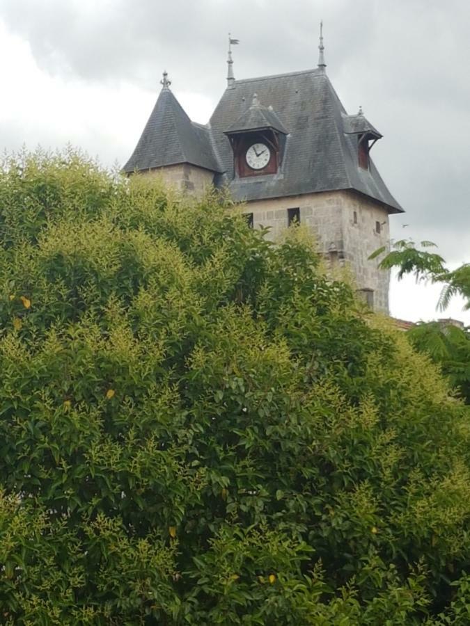 La Laverie Saint-Jean-dʼAngély المظهر الخارجي الصورة